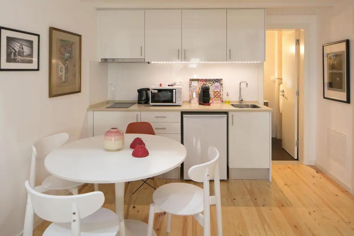 Central Mezzanine Studio Apartment Lisboa Екстериор снимка