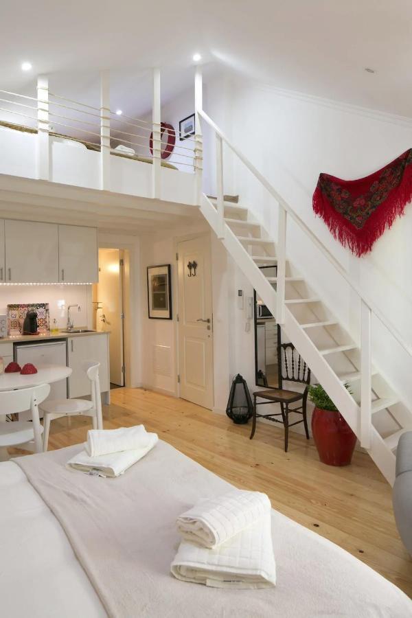 Central Mezzanine Studio Apartment Lisboa Екстериор снимка